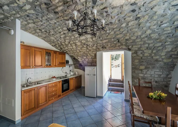 Domus Le Postali *